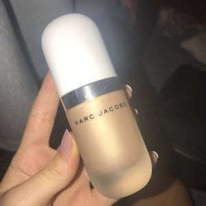 MARC JACOBS Dew Drops Coconut Gel Highlighter